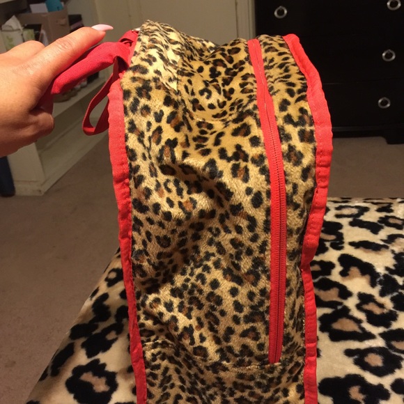 Backpack - Picture 2 of 4