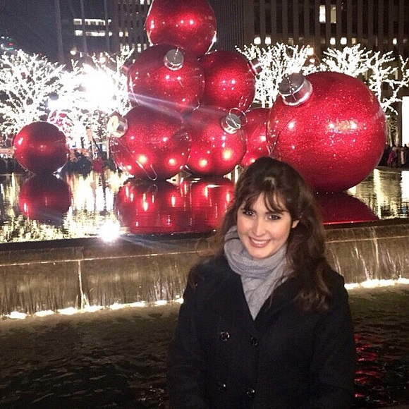 🎀 Meet Your Seller! ✨ - Picture 3 of 4