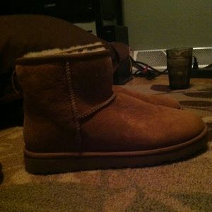 Authentic Chestnut Ugg Boots