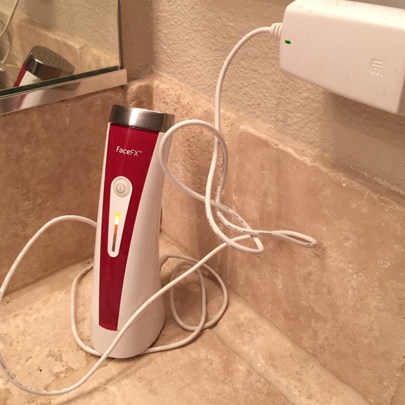 👑Gifted👑Extrra pictures of the Face FX - Picture 2 of 2