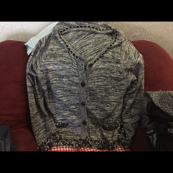 Grey sweater with chain detail