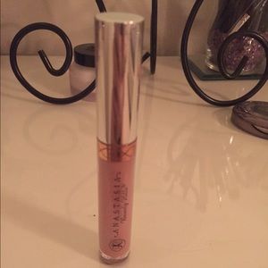 Anastasia Beverly Hills liquid lipstick