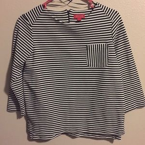 Elle stripped shirt