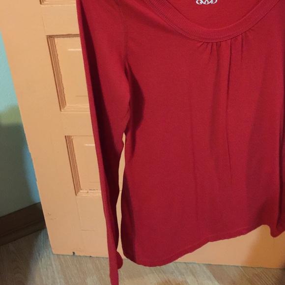 🆕Listing- Bugle Boy Red L/S Scoop Neck Top, Med - Picture 4 of 4