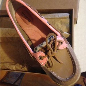 Sperry's, size 6. Bought and too small.