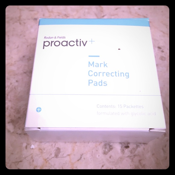 Proactive+ dark mark correction pads