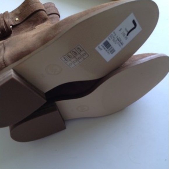 SOLD NEW MICHAEL KORS brown tassel suede boots 7 - Picture 4 of 4