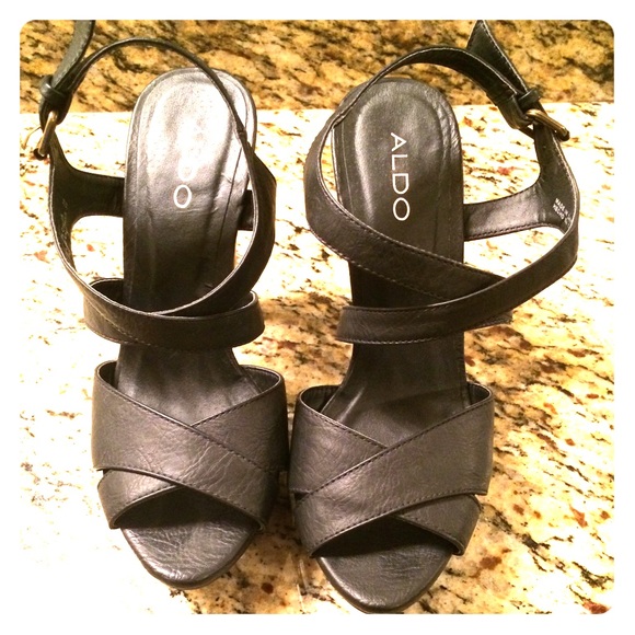 Aldo heels - black - size 7