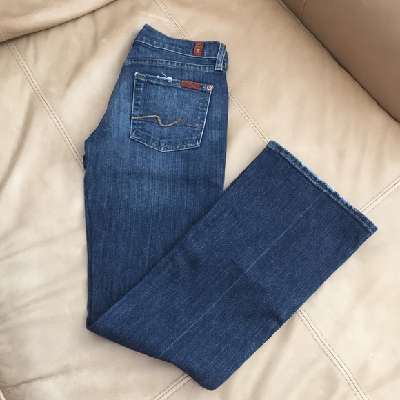 7 for all mankind