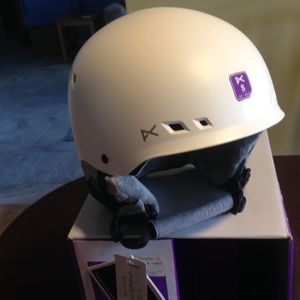 Anon Burton Snowboard helmet