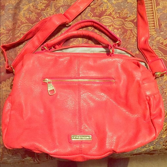 SALE!!! Beautiful Steve Madden shoulder bag! 🙋🏼