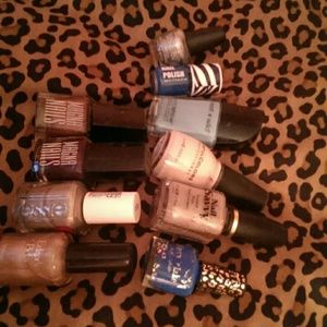 💅ALL FOR $5 HURRY! 5 days left!!!