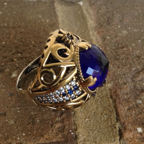 VINTAGE SAPPHIRE WHITE TOPAZ RING - Picture 2 of 4