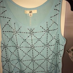 I'm selling a brand-new top.