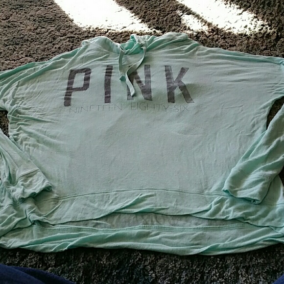 VS Pink top