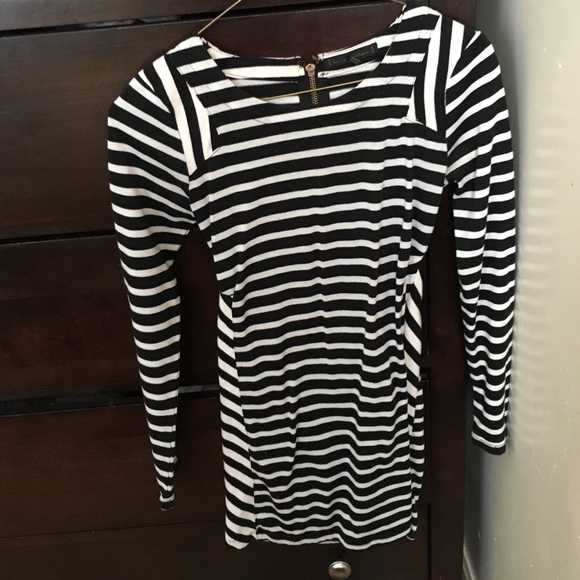 Black && White Dress