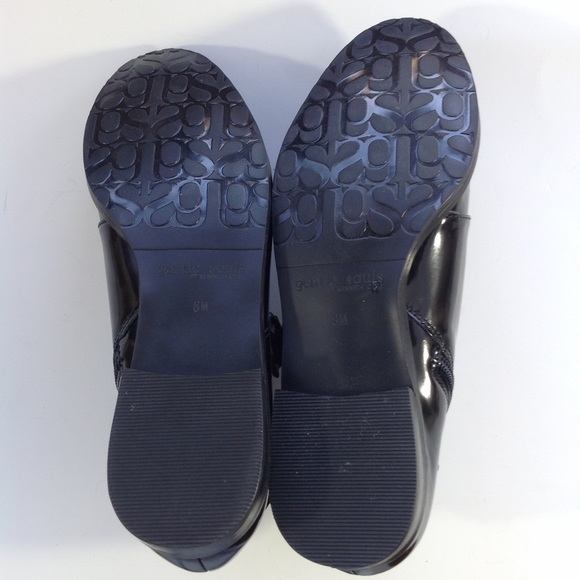 SOLD🌸NEW KENNETH COLE gentle souls patent boots 8 - Picture 4 of 4