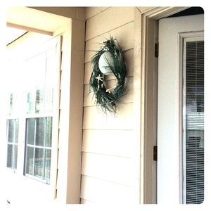 NEW LISTINGS TODAY !