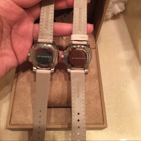SOLD ❤️Authentic Burberry "The Britain" Watch ❤️ - Picture 2 of 4