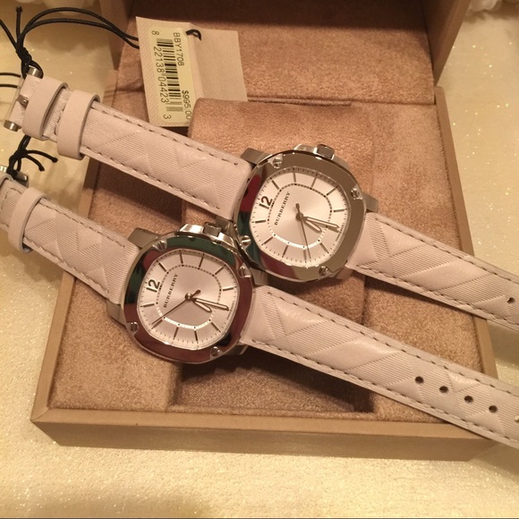 SOLD ❤️Authentic Burberry "The Britain" Watch ❤️ - Picture 4 of 4