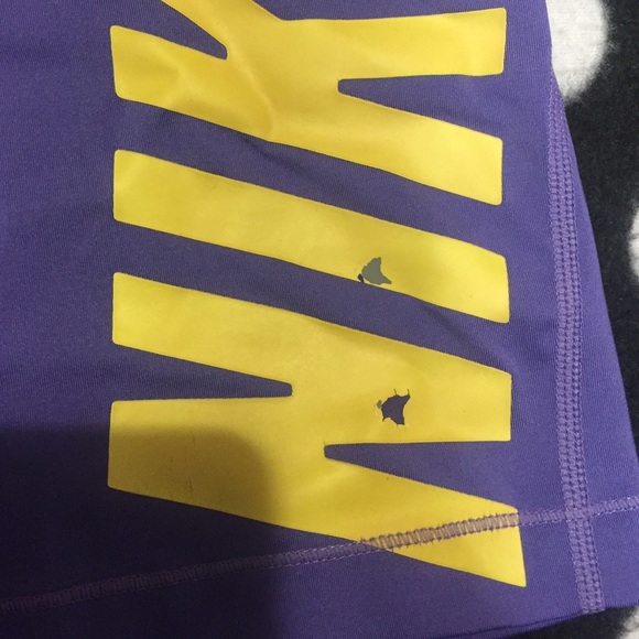 Lavender and neon Nike tights - Picture 2 of 3