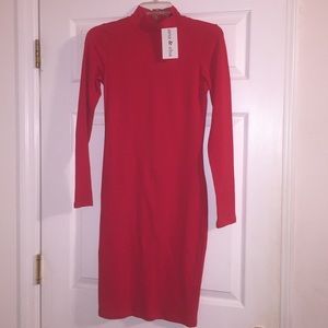 ❄️Red winter dress Kim Kardashian style