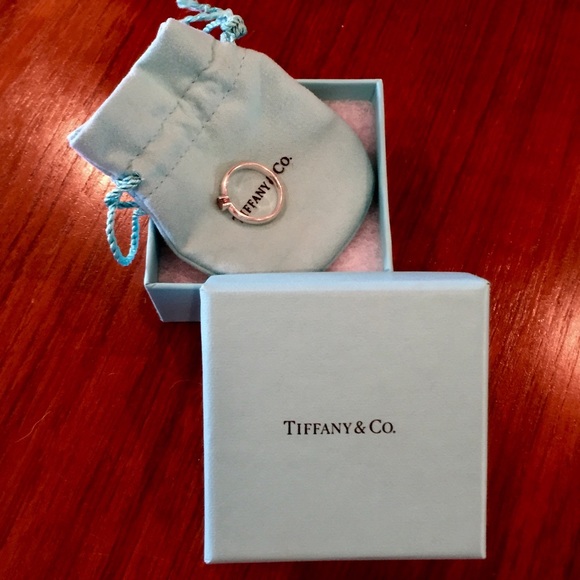 Authentic Tiffany Aquamarine Ring - Picture 4 of 4