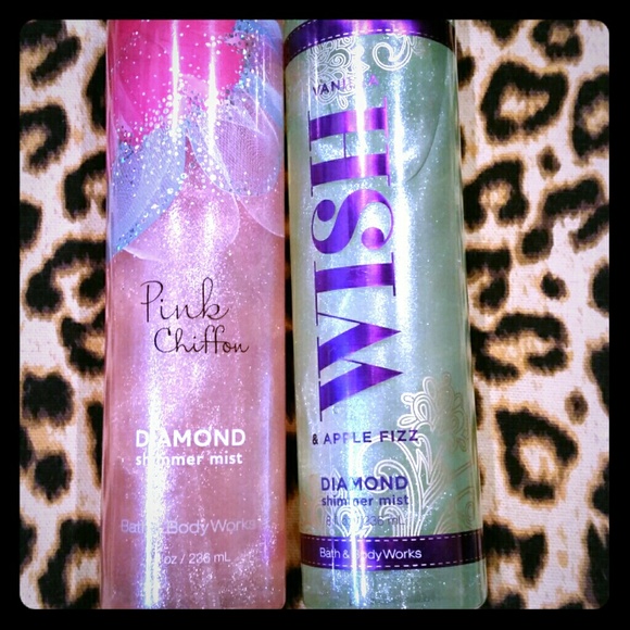 Bath & Body Works Other - 3 for $20! Vanilla & Apple fizz simmer mist