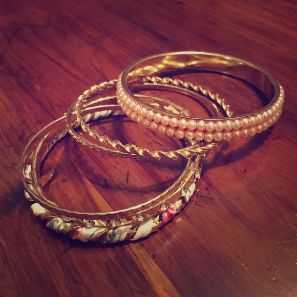 Pink/Gold/Floral Bangle Set