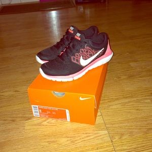 Woman's Nike Flex 2015 Run