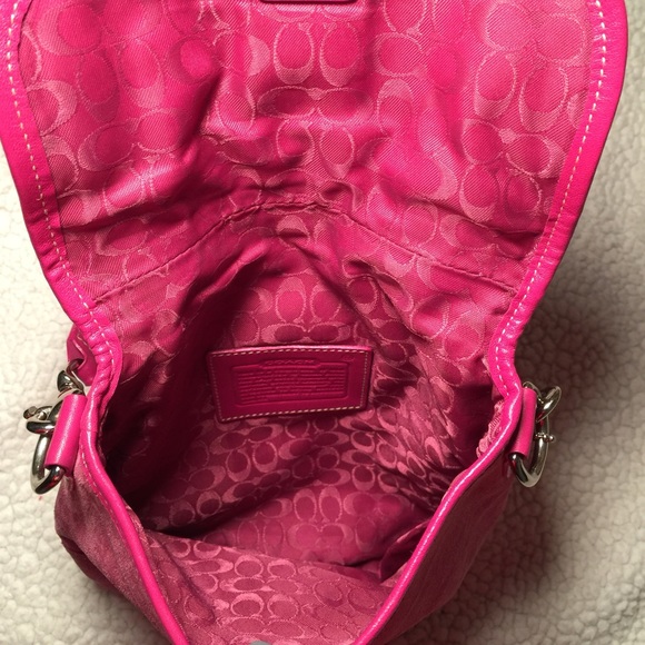 Pink Suede Coach Crossbody Handbag - Picture 3 of 4