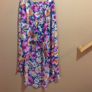 Forever 21 Floral print High Low skirt