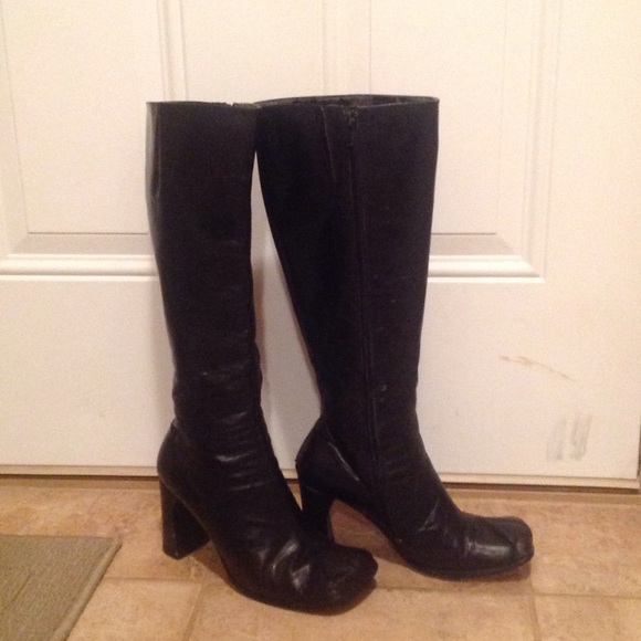 Used Aldo leather boots