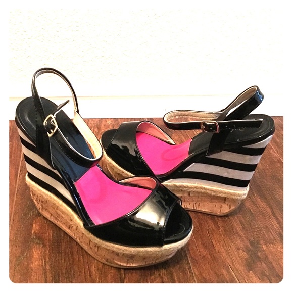 Black and white wedges
