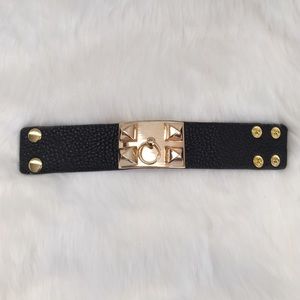 Sold in bundle! Leather bracelet