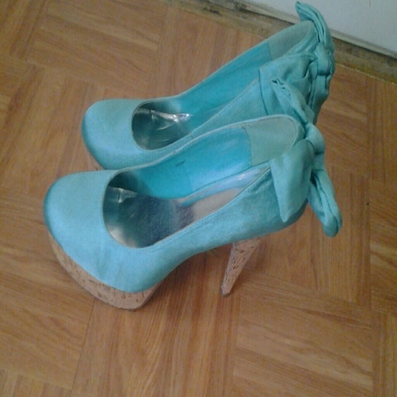 Charlotte russe heels