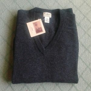 LL Bean charcoal lambswool sweater
