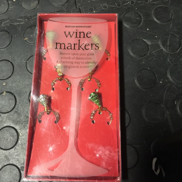 Brand new in box Christmas wine markers