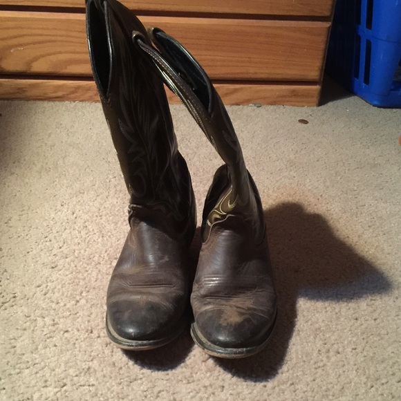 Laredo cowboy boots