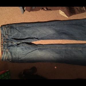 🎉🎉 FLASH SALE 24hrs 🎉🎉. Rock revival jeans