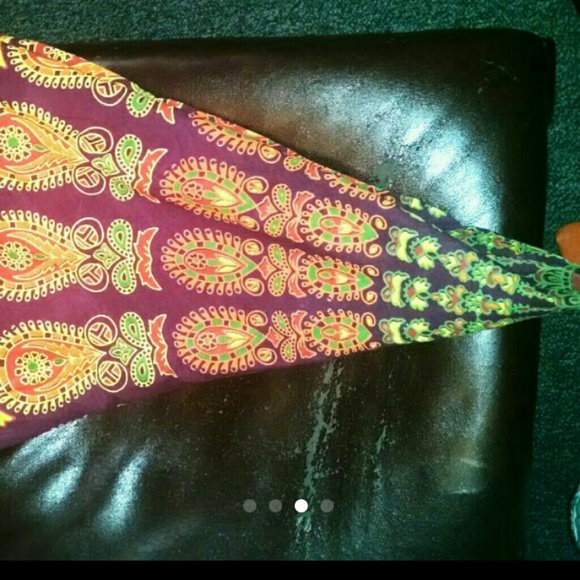 NEW ROUND BOHO TAPESTRY - Picture 3 of 4