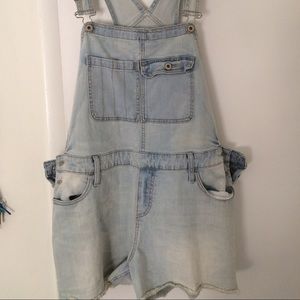 Overall shorts!
