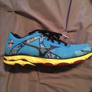 Mizuno Running shoes