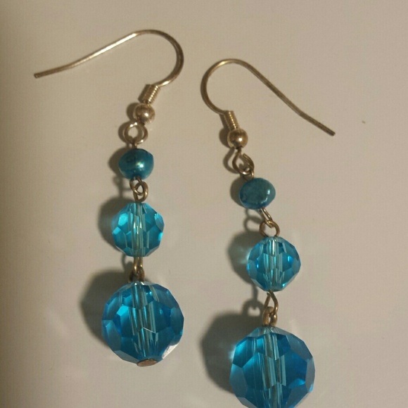 Turquoise earrings..shiny and pretty