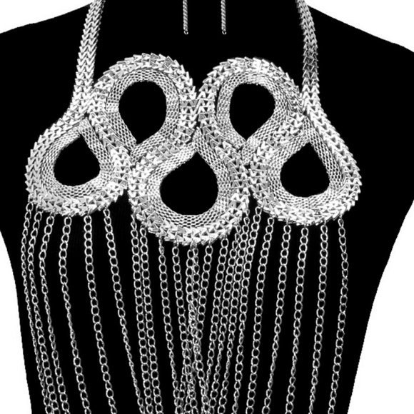 NECKLACE SET - Picture 3 of 3