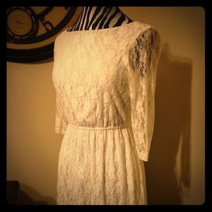 ⚡️SALE⚡️Lace Cream Dress NWOT
