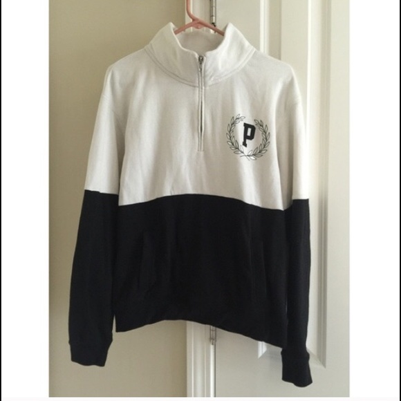 VS PINK Pullover!