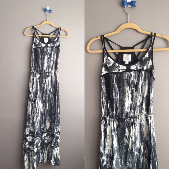 Pretty Black and White Suzi Chin Maxi Dress