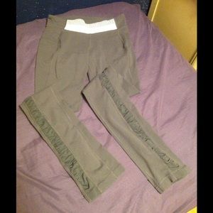 Grey lulu lemon leggings