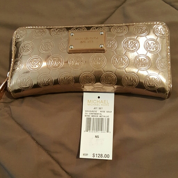 Michael kors wallet